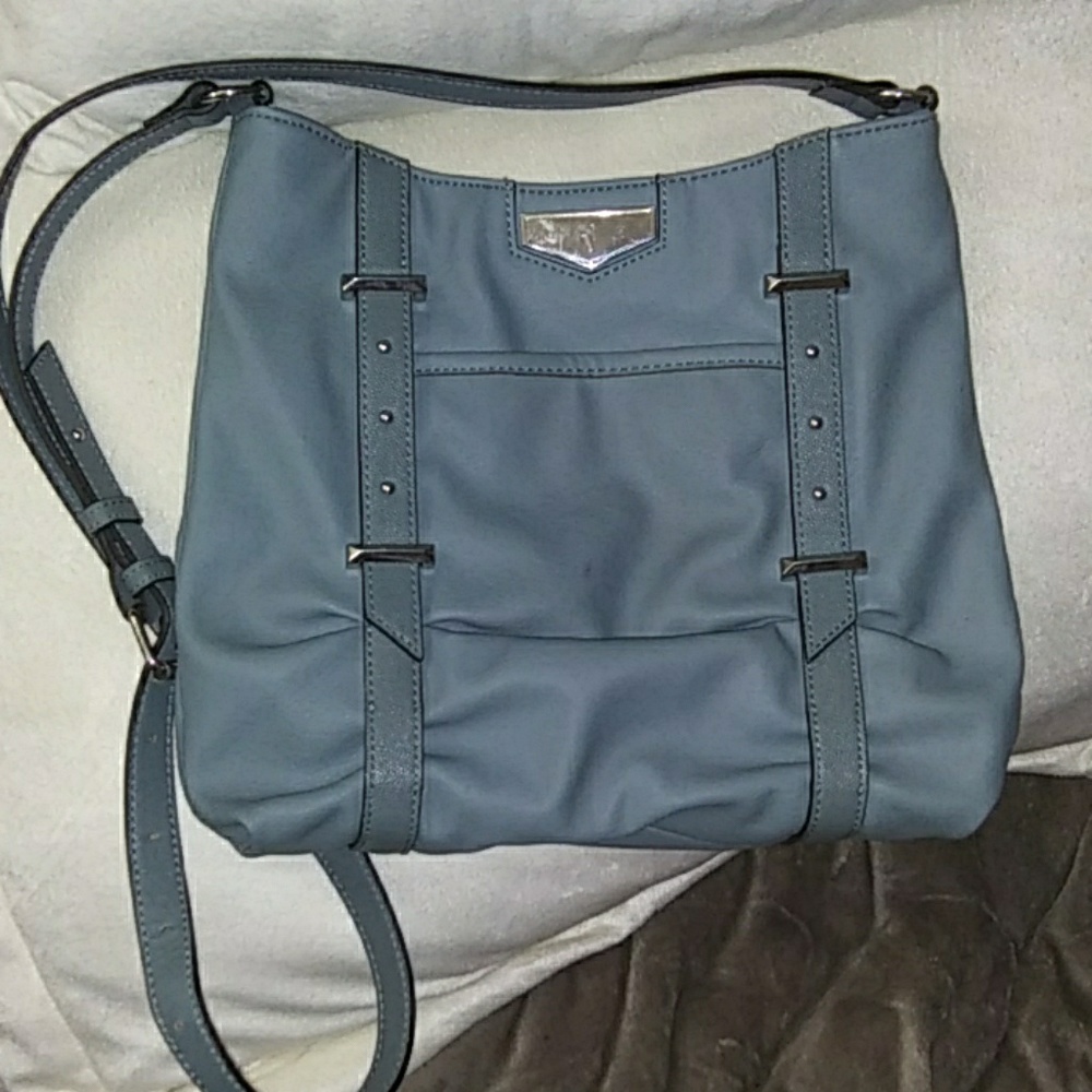 Simply Vera Pang Shoulder Purse.